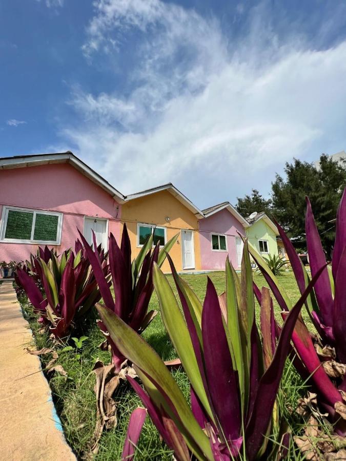 Tahiti Hotel Cotonou Exterior photo
