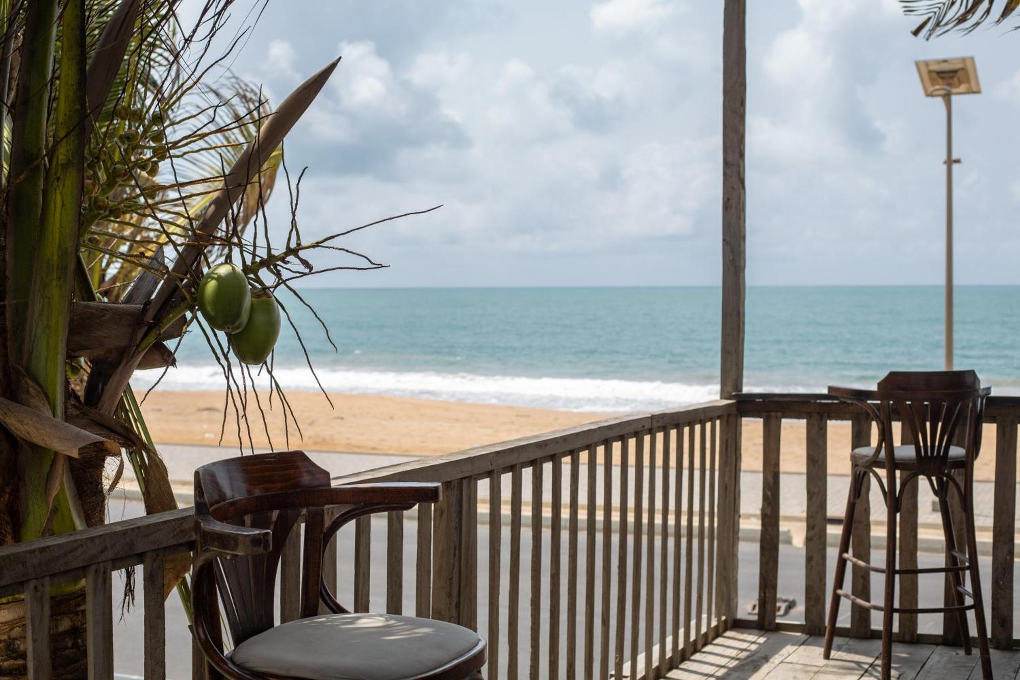 Tahiti Hotel Cotonou Exterior photo