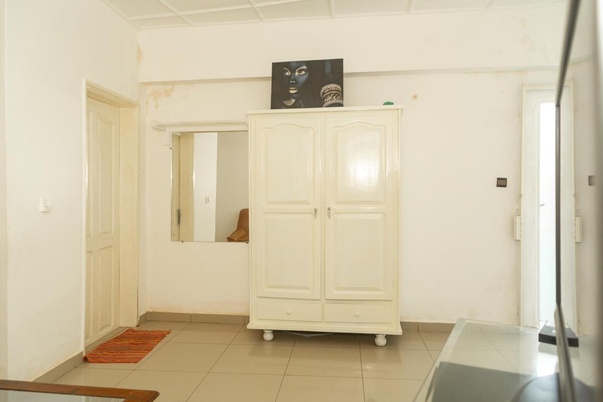 Tahiti Hotel Cotonou Exterior photo