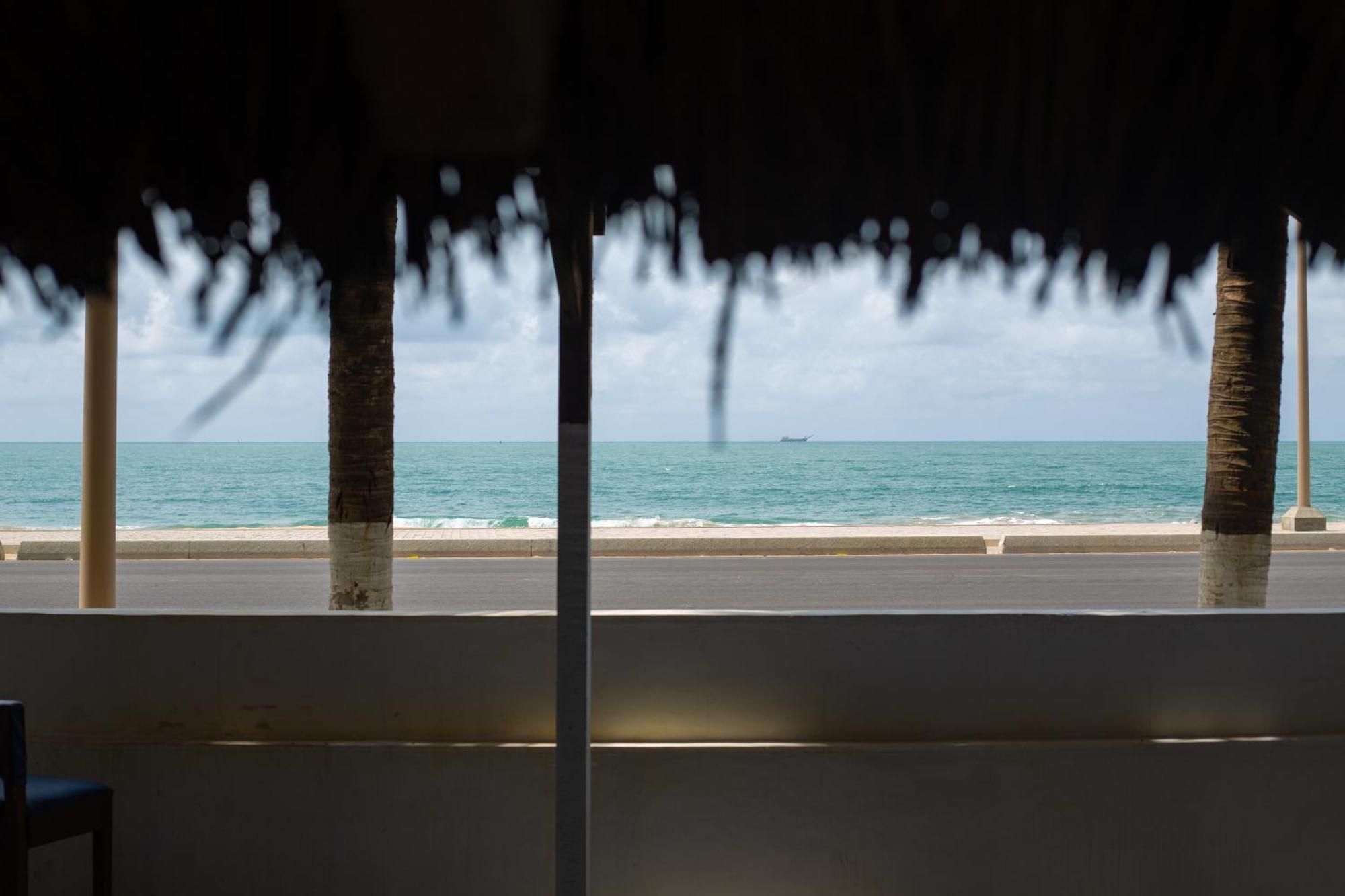 Tahiti Hotel Cotonou Exterior photo
